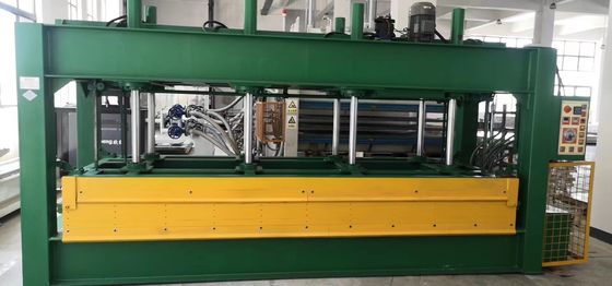 Macchina di stampa a caldo per il riscaldamento dell'olio per la fabbricazione di pannelli di fava di miele