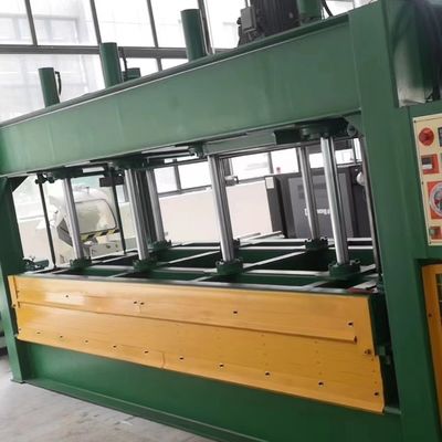 3 ~ 5 strati di alluminio pannello Honeycomb Hot Press Machine For Sale