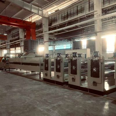 Linea di produzione continua di pannelli compositi in alluminio da nido di miele che migliora l'efficienza