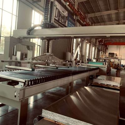 Linea di produzione continua della macchina per l'acaro di miele Linea di produzione continua della tavola composita per l'acaro di aluminio