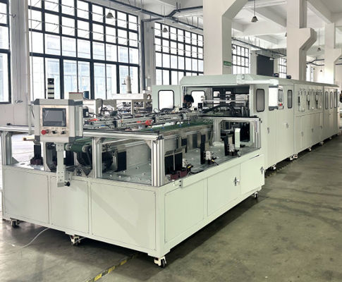 Macchina di incollaggio per impilare completamente automatica completamente chiusa utilizzata per il nucleo di favo d'api ALU
