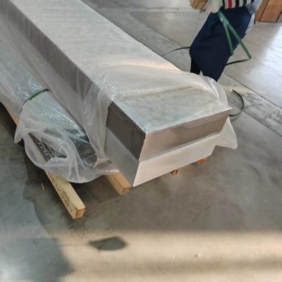 Il pannello di nido di miele di alluminio saldato utilizzato nel tetto galleggiante interno