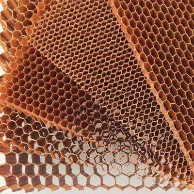 L' Impregnato Aramid Honeycomb Core Absorbing Honeycomb può essere utilizzato per EMI