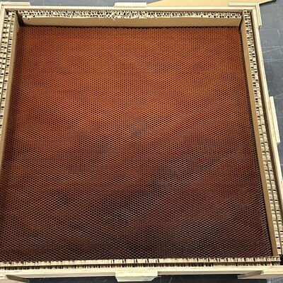 Densità 56 Nucleo a Nido d'Ape Flessibile in Aramide Griglia a Forma di Prugna Perforata