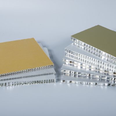 Al3003 Al5052 pannelli murali in alluminio a nido di miele 30 mm per la decorazione delle pareti a tenda
